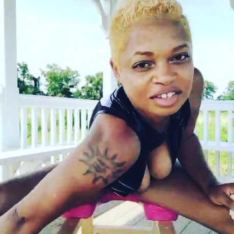 QNICORN DIENASTY free actress image