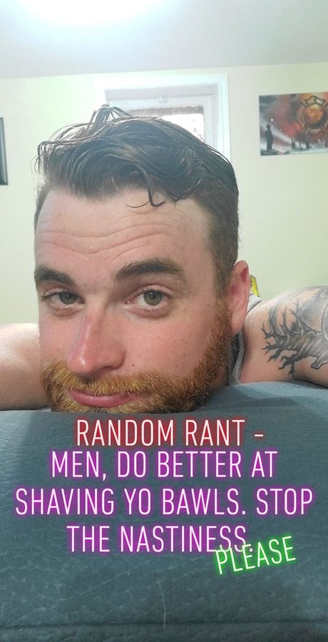 Questionable Dee nice actress photos