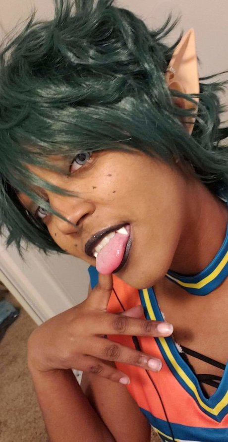 Selene Vakarian model best img