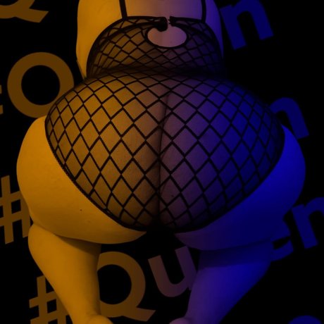 Queenny porn model gallery