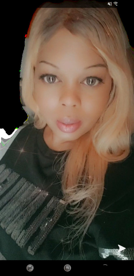 QueenDivaMorgan perfect model photo