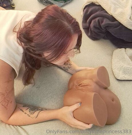 Dirty Little Princess hot model picture