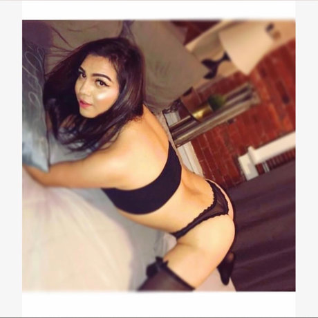 Badbitch_ model nice gallery