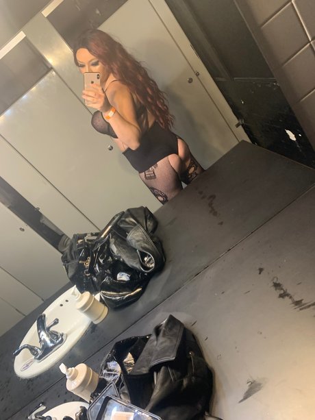 Dannixoxo21 model nude pictures