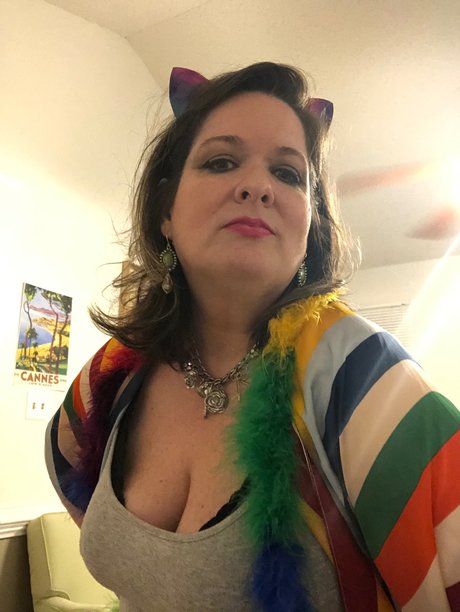 Duchess Elena perfect star photo