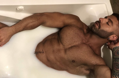 Eddy CeeTee xxx model pictures