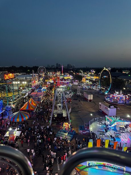 Dommybaby model erotic gallery