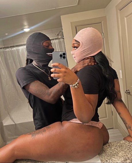 Money Miyaa_ erotic star picture