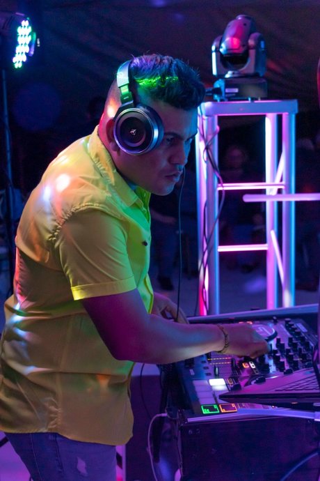 DJ RONALD hd pornstar pic