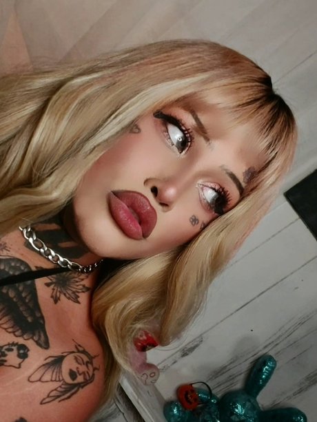 Ramos Nomar sexy star photo