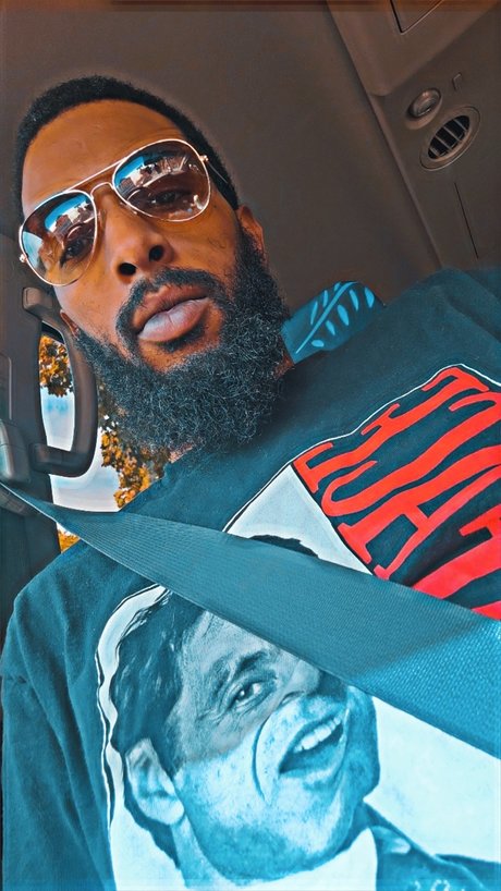 Cody Mavric pornstar nude photos