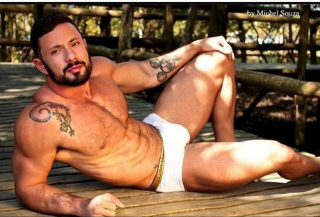 Raphael Eduardo xxx model archive
