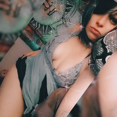 OG RandyWetWet art star photos