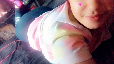 RicanQueen amp ampNaashirttf hot model image