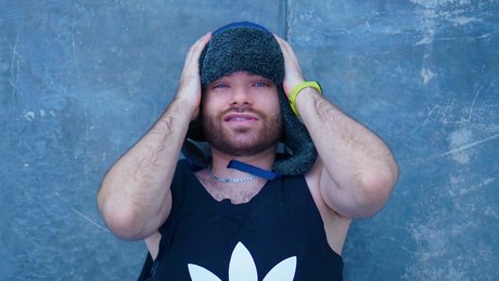 Report Beaumont free model picture