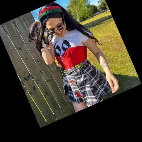 Freaky kingdom com star galleries