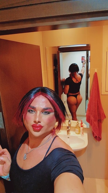 Royreem beautiful star photos