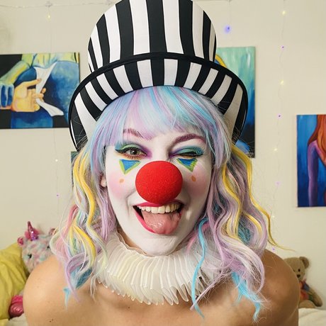 Reckless Rainbow sex star pics