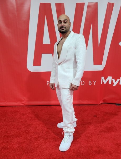 Ronniec star hd gallery