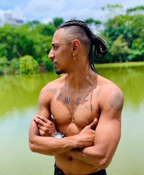 BBOY BIG DICK FREE_ model hd images