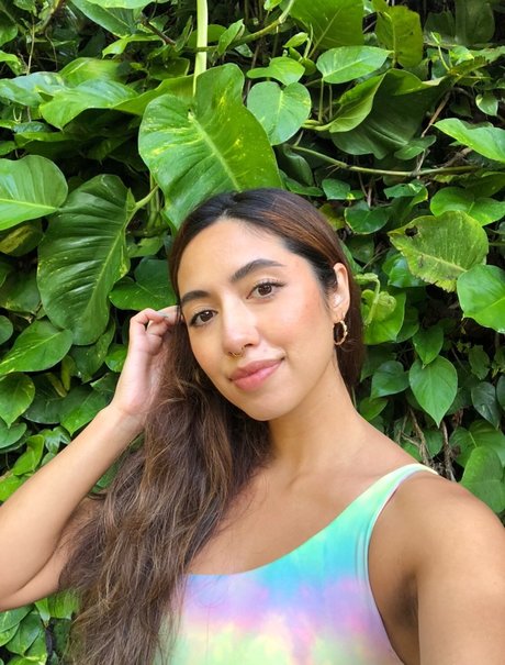 Robin Mae model art img