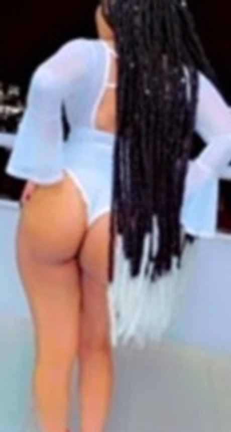 Meta cash pornstar nude images