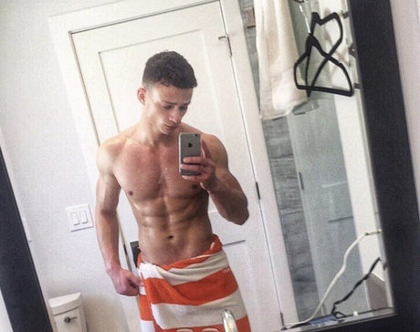 RicoVega11 top star pics