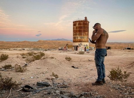 ricky larkin_ perfect actress gallery