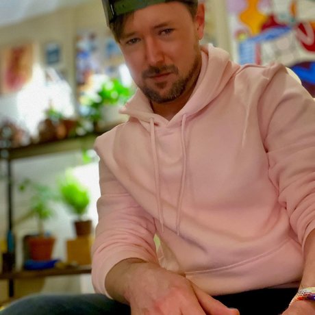 runnerphilv pornographic model pics