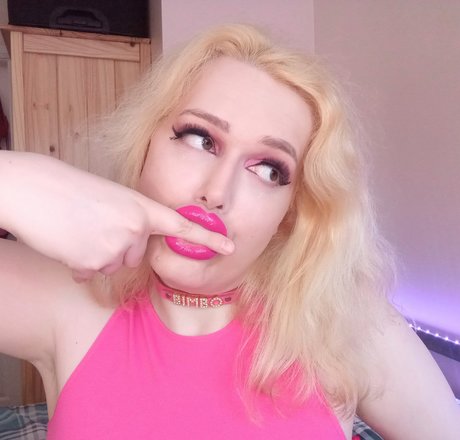 Ruby Roberts nice pornstar pic