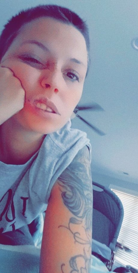 April Molosky hot star photos