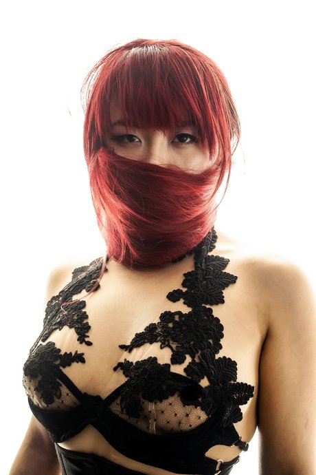 Rosie x Royale model porn photo