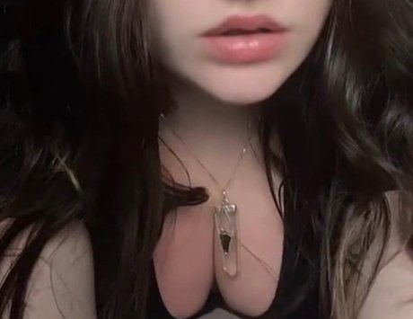 Rose Budd perfect star gallery