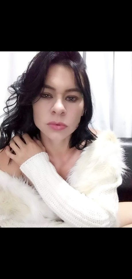 Rose veres pretty actress gallery