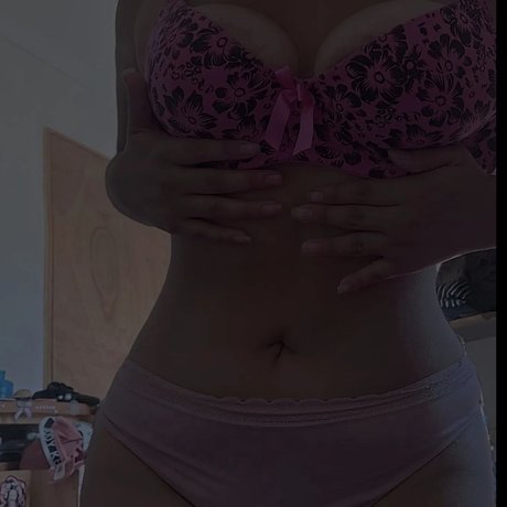 Eros_ perfect model picture