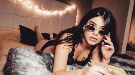 Roseftlove free star pic