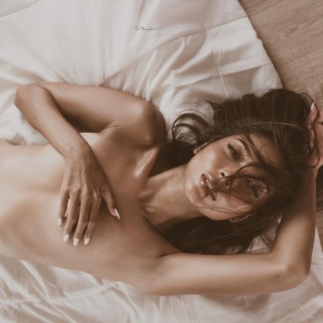 Rose Supatta actress image