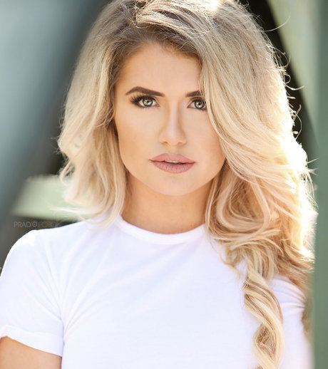 Sami Kat pornstar nude picture