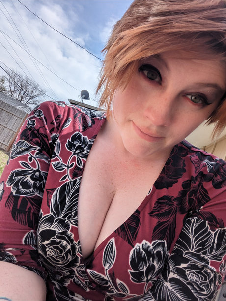 Sexy saltine_ star erotic galleries