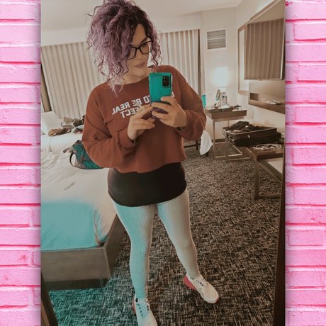 Sloan Peterson nice star pic