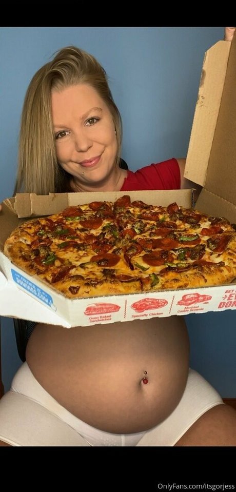 itsgorjess sexy pornstar image