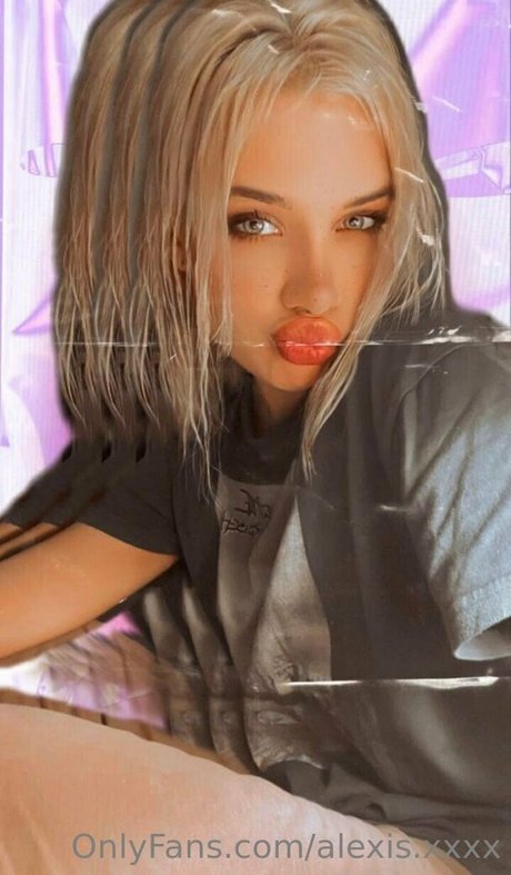 alexis xxxx pornstar nude picture