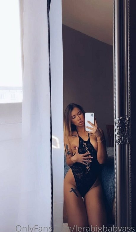 lerabigbabyass exclusive model picture