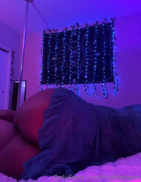 fruttieloom star naked img