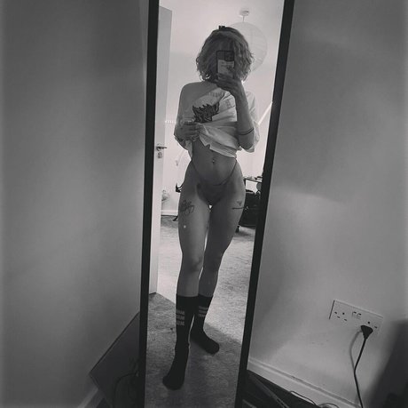 axalrnaed star perfect picture