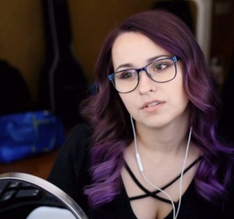 Wanjin porn star picture