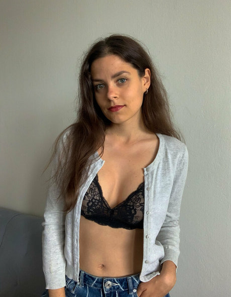 Lenabartos erotic model photo