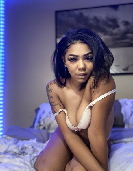 tokyoo best actress pics