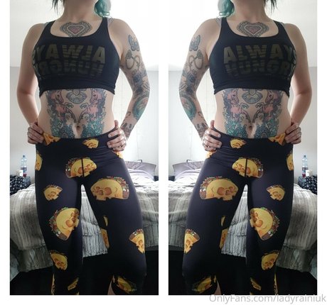 queenrainifree actress pictures