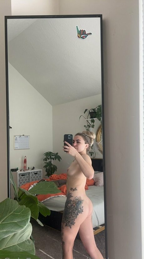 caitlynbabyxx art model pictures